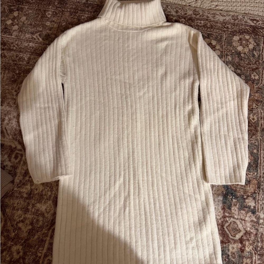 Abercrombie & Fitch Cream Long Sleeve Dress